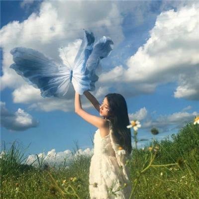 流量小生深夜酒吧买醉，投资人震怒，整整一周引热议